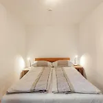 Apartamento Zwei-zimmer-wohnung In Schopfheim