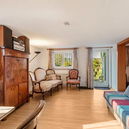 Zwei-zimmer-wohnung In Schopfheim