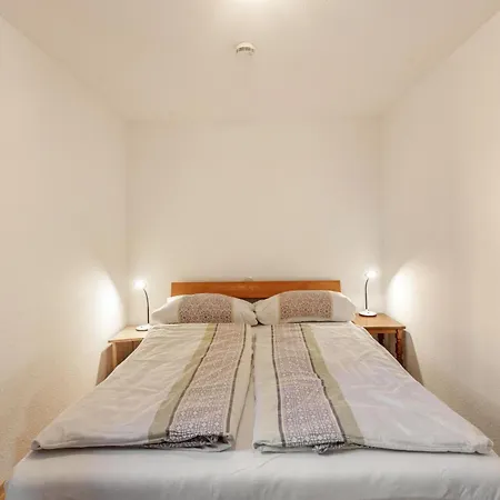 Apartment Zwei-zimmer-wohnung In Schopfheim