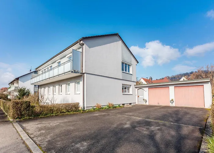 Zwei-zimmer-wohnung In Appartamento