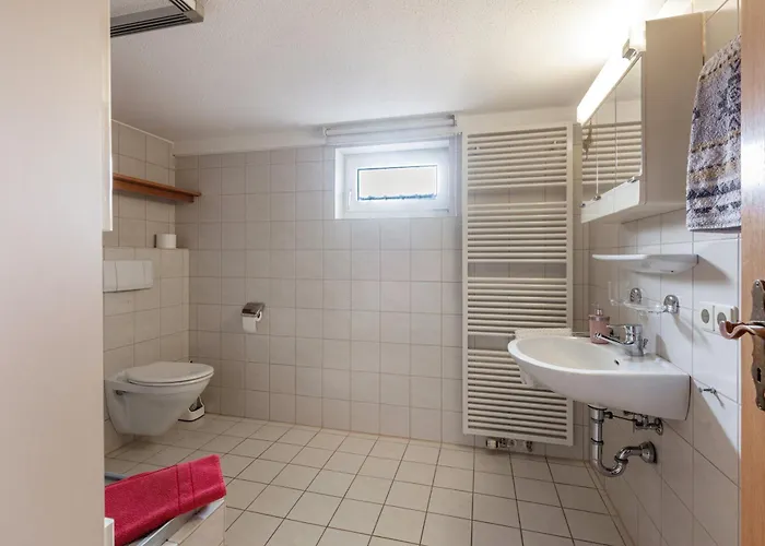 Zwei-zimmer-wohnung In Appartamento *