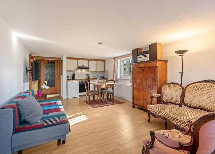 Appartamento Zwei-zimmer-wohnung In Schopfheim