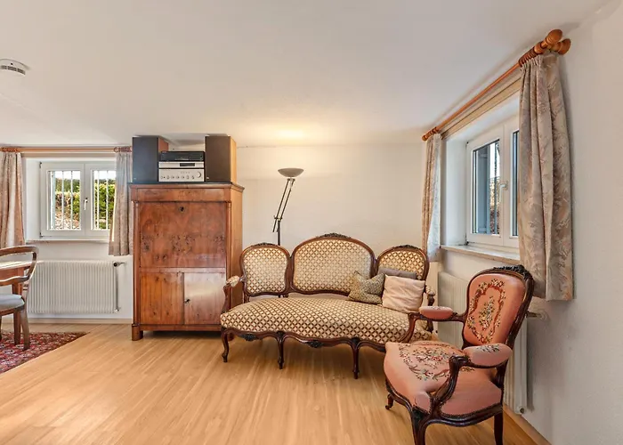 Appartamento Zwei-zimmer-wohnung In *